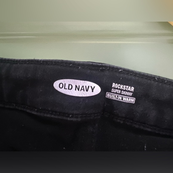 Old Navy - Rockstar Super Skinny built in warmth black jeans - Picture 3 of 6